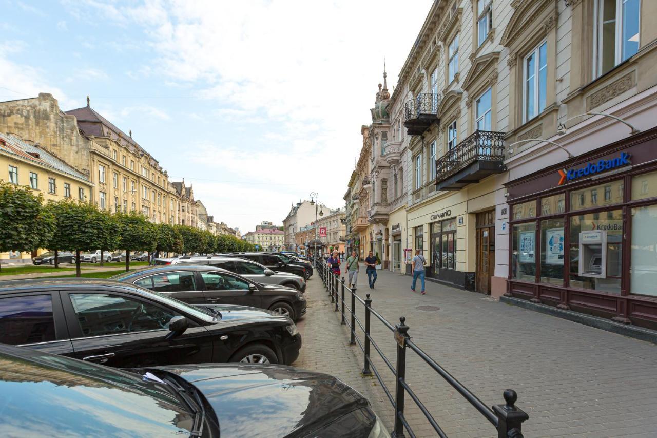 Апартаменти у Львові в центрі на вулиці Проспект Шевченка 12 з балконом Экстерьер фото